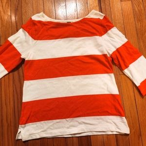Women's size medium old navy shirt